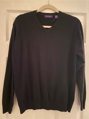 Alan Flusser Men’s V-Neck Sweater in Black